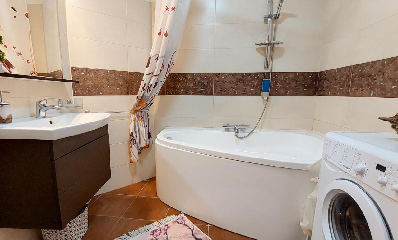 דירות בוקרשט Fancy 1Bd Family Friendly In Historical Centre מראה חיצוני תמונה