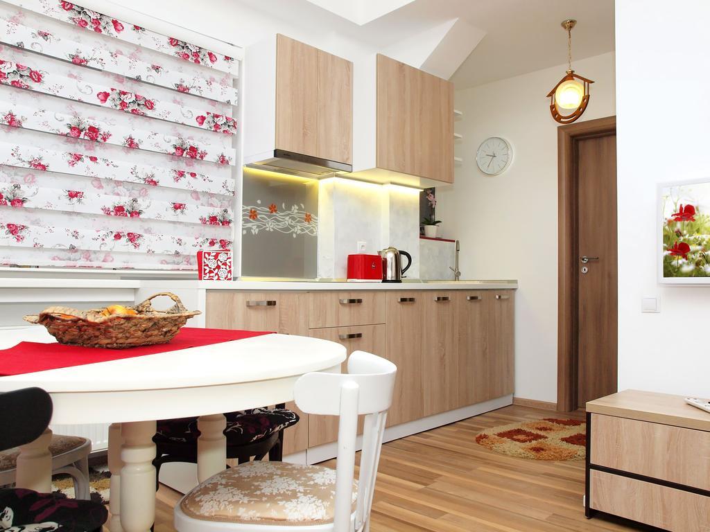 דירות בוקרשט Fancy 1Bd Family Friendly In Historical Centre מראה חיצוני תמונה