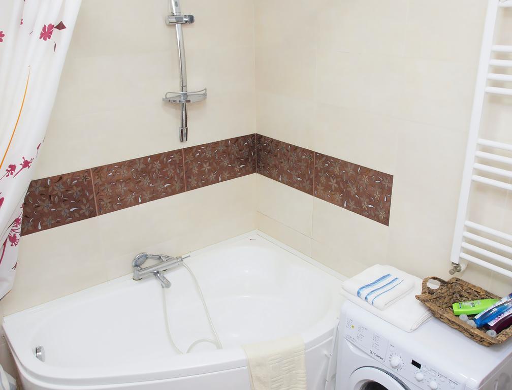 דירות בוקרשט Fancy 1Bd Family Friendly In Historical Centre מראה חיצוני תמונה